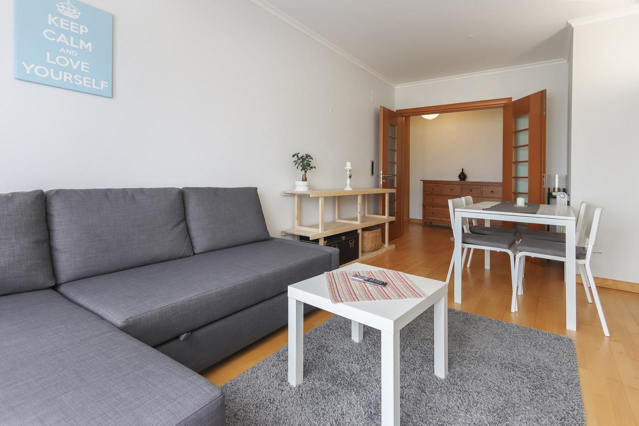 Modern Bela Vista By Homing Apartment Lisbon Exterior photo